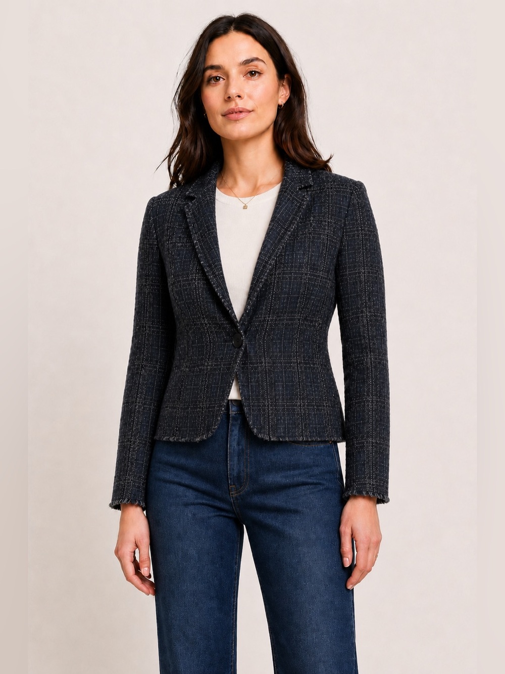 Theory Laseili Wool Fitted Blazer
Navy Grey Black Plaid
Size 2